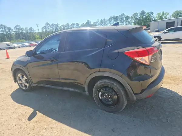 3CZRU5H36JM703554 2018 HONDA HR-V - Image 2