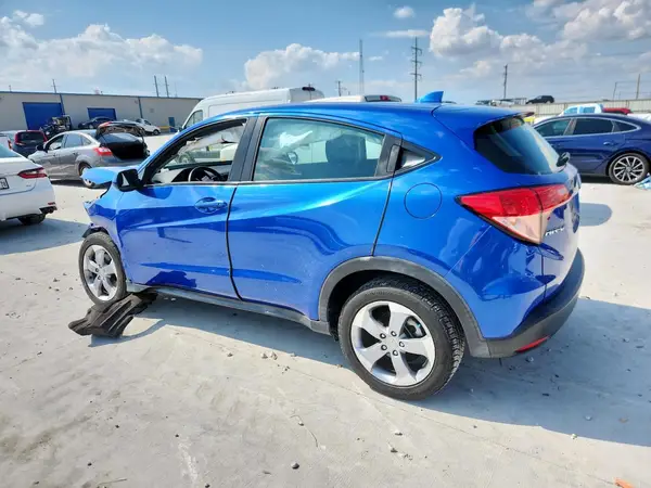 3CZRU5H36JM705076 2018 HONDA HR-V - Image 2