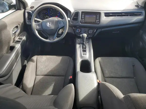 3CZRU5H36JM710598 2018 HONDA HR-V - Image 8