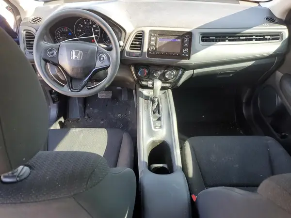 3CZRU5H36JM711153 2018 HONDA HR-V - Image 8