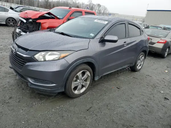 3CZRU5H36JM715297 2018 HONDA HR-V - Image 1