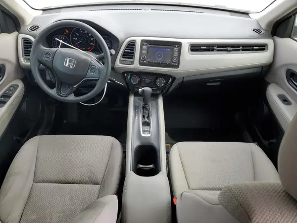 3CZRU5H36JM719270 2018 HONDA HR-V - Image 8