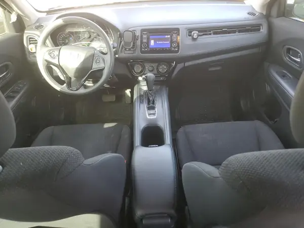 3CZRU5H36JM720113 2018 HONDA HR-V - Image 8