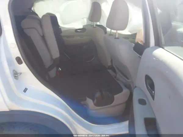 3CZRU5H36JM720578 2018 HONDA HR-V - Image 8