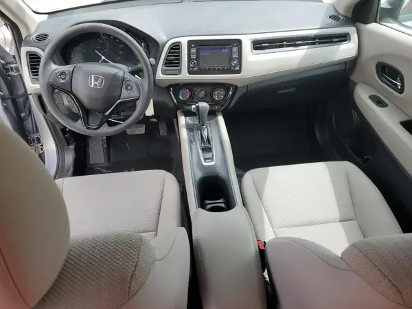 3CZRU5H36JM722492 2018 HONDA HR-V - Image 8