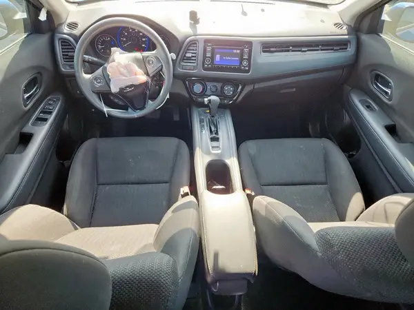 3CZRU5H36JM723299 2018 HONDA HR-V - Image 8