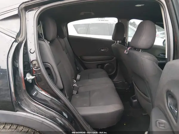 3CZRU5H36KG703358 2019 HONDA HR-V - Image 8