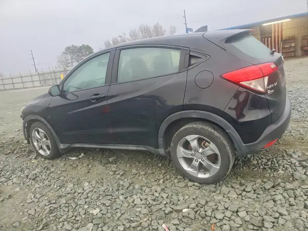 3CZRU5H36KG704591 2019 HONDA HR-V - Image 2
