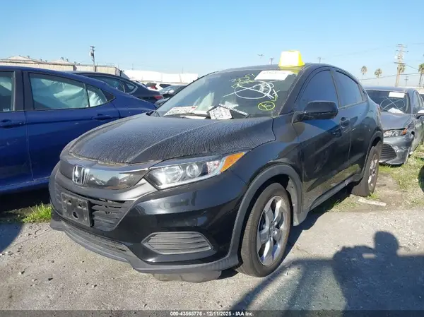 3CZRU5H36KG705398 2019 HONDA HR-V - Image 2