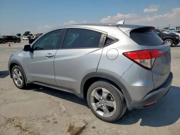 3CZRU5H36KG705840 2019 HONDA HR-V - Image 2