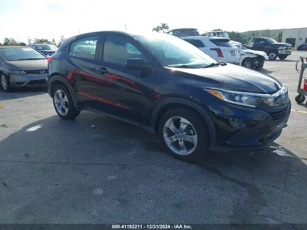 3CZRU5H36KG708883 2019 HONDA HR-V - Image 1