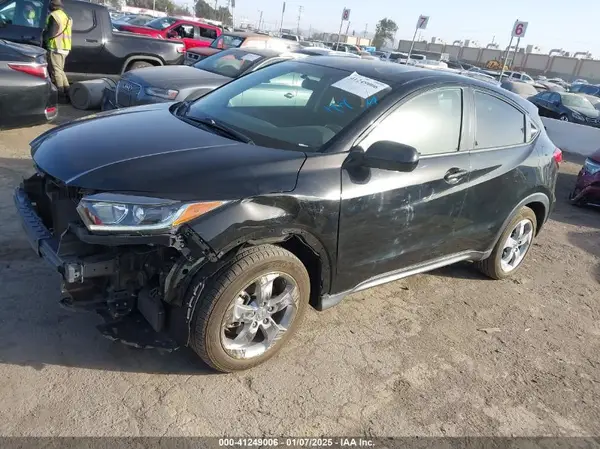 3CZRU5H36KG709421 2019 HONDA HR-V - Image 2
