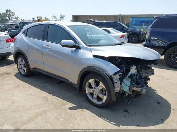 3CZRU5H36KG715820 2019 HONDA HR-V - Image 1