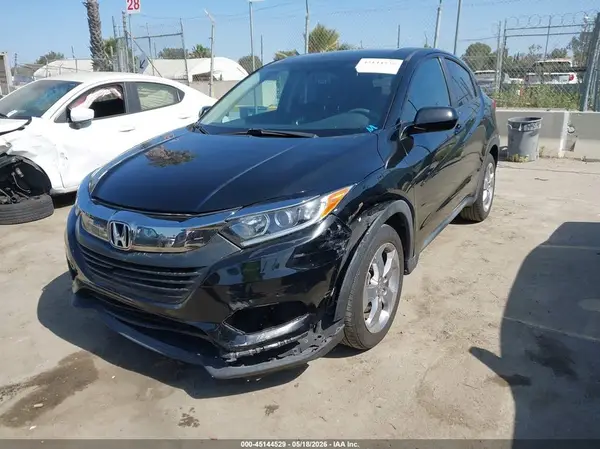 3CZRU5H36KG716255 2019 HONDA HR-V - Image 2