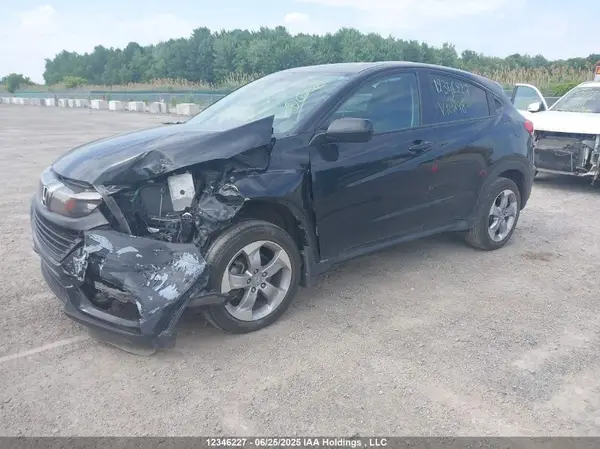 3CZRU5H36KM101898 2019 HONDA HR-V - Image 2