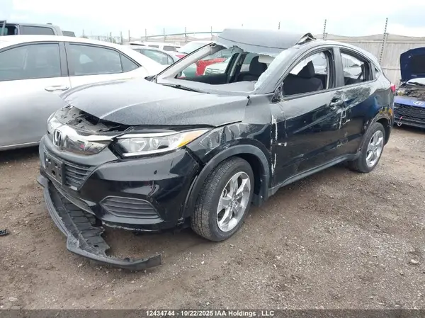3CZRU5H36KM101917 2019 HONDA HR-V - Image 2