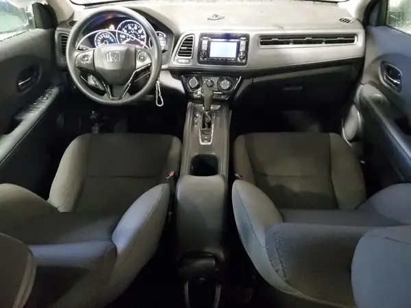 3CZRU5H36KM720503 2019 HONDA HR-V - Image 8