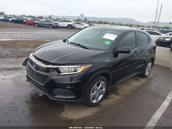 3CZRU5H36LM705243 2020 HONDA HR-V - Image 2