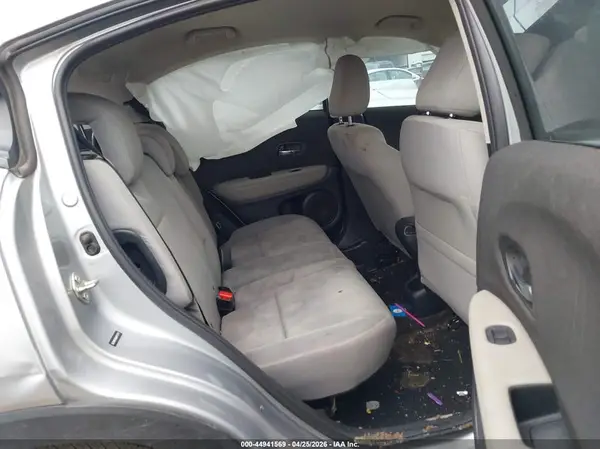 3CZRU5H36LM711771 2020 HONDA HR-V - Image 8