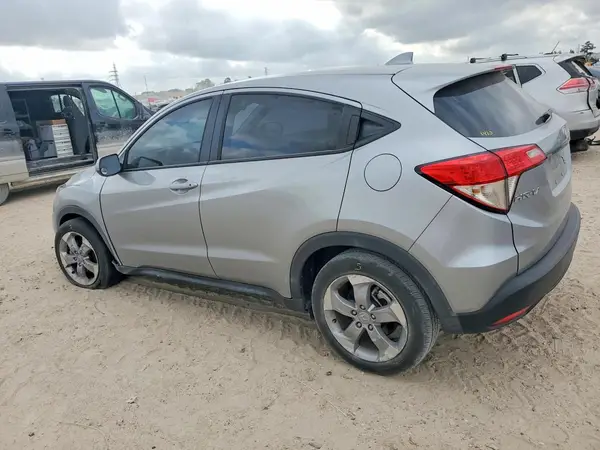 3CZRU5H36MM703008 2021 HONDA HR-V - Image 2