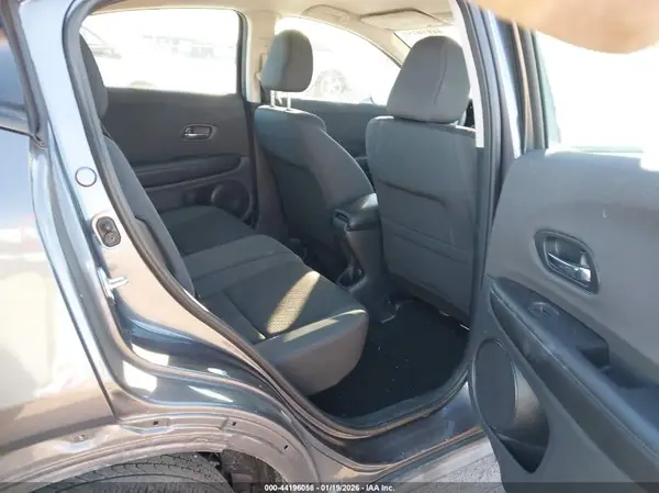 3CZRU5H36MM727616 2021 HONDA HR-V - Image 8