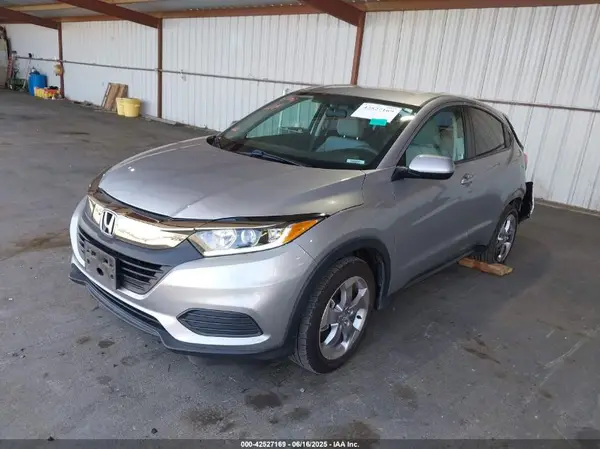 3CZRU5H36NM720523 2022 HONDA HR-V - Image 2