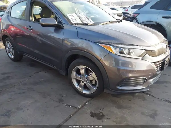 3CZRU5H36NM739928 2022 HONDA HR-V - Image 1