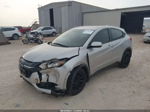 3CZRU5H37GM714961 2016 HONDA HR-V - Image 2