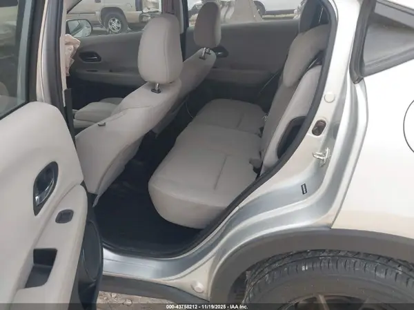 3CZRU5H37GM714961 2016 HONDA HR-V - Image 8