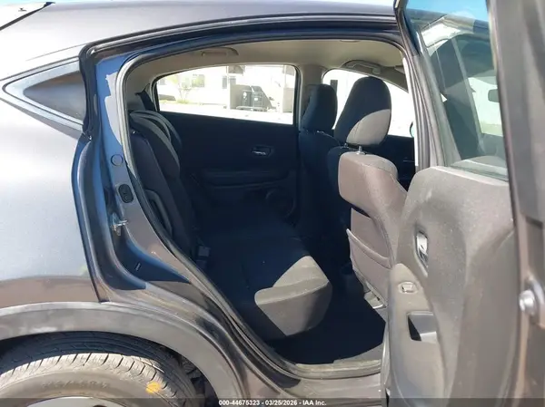 3CZRU5H37GM722977 2016 HONDA HR-V - Image 8