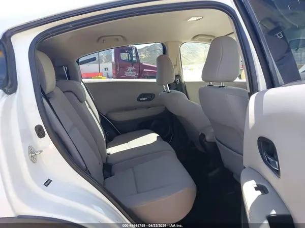 3CZRU5H37GM739973 2016 HONDA HR-V - Image 8