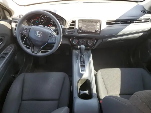3CZRU5H37GM743828 2016 HONDA HR-V - Image 8