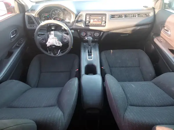 3CZRU5H37GM751430 2017 HONDA HR-V - Image 8
