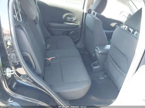 3CZRU5H37HG700140 2017 HONDA HR-V - Image 8