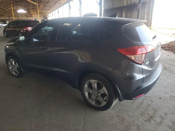 3CZRU5H37HG703166 2017 HONDA HR-V - Image 2