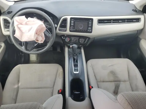 3CZRU5H37HG704687 2017 HONDA HR-V - Image 8