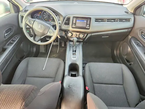 3CZRU5H37HG710182 2017 HONDA HR-V - Image 8