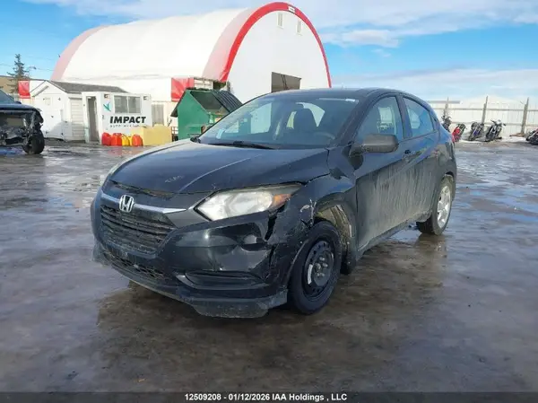 3CZRU5H37HM101871 2017 HONDA HR-V - Image 2