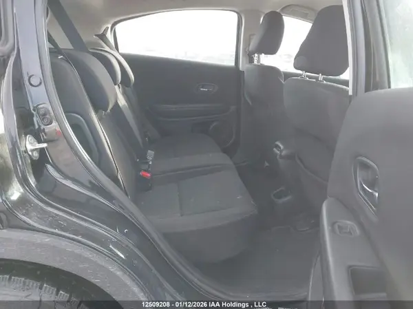 3CZRU5H37HM101871 2017 HONDA HR-V - Image 8