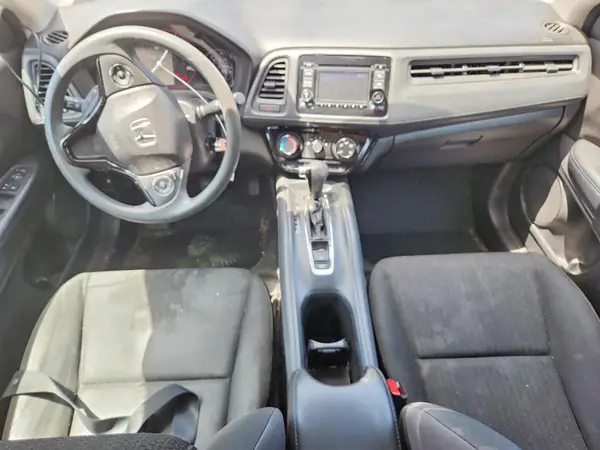 3CZRU5H37HM700575 2017 HONDA HR-V - Image 8