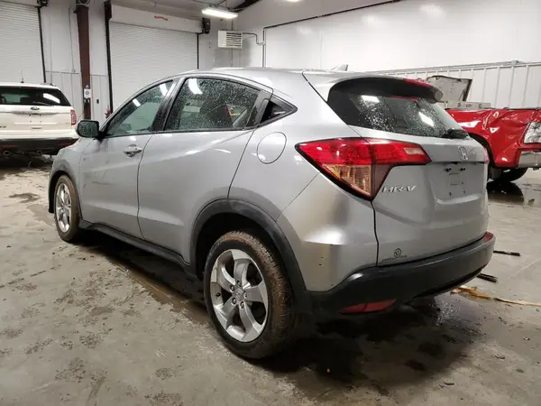 3CZRU5H37HM703721 2017 HONDA HR-V - Image 2