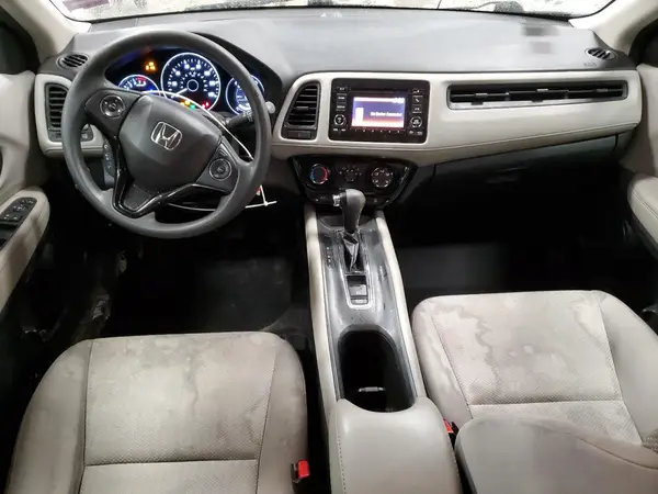 3CZRU5H37HM703721 2017 HONDA HR-V - Image 8