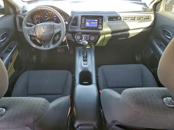 3CZRU5H37HM705257 2017 HONDA HR-V - Image 8