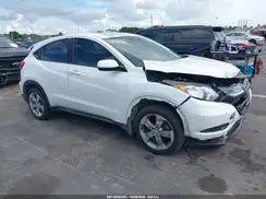 3CZRU5H37HM709213 2017 HONDA HR-V