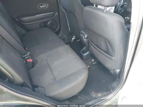 3CZRU5H37HM711074 2017 HONDA HR-V - Image 8