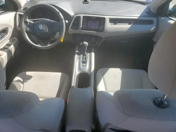 3CZRU5H37HM711415 2017 HONDA HR-V - Image 8