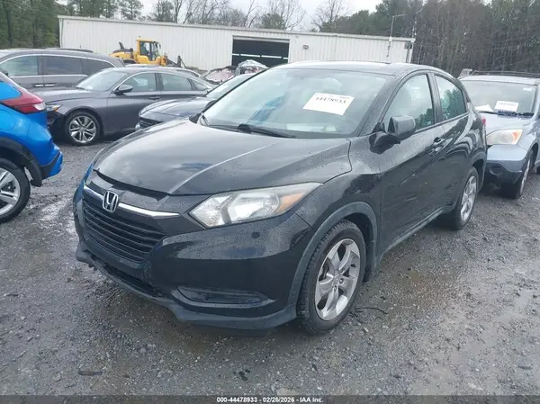 3CZRU5H37JM712733 2018 HONDA HR-V - Image 2