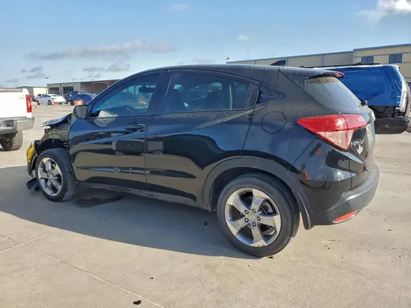 3CZRU5H37JM717916 2018 HONDA HR-V - Image 2