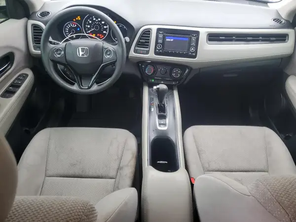 3CZRU5H37JM718600 2018 HONDA HR-V - Image 8