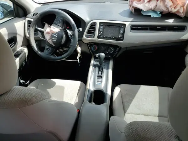 3CZRU5H37JM718659 2018 HONDA HR-V - Image 8